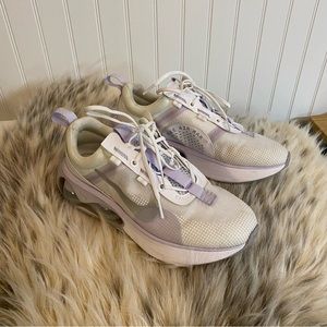 Women’s Nike Airmax